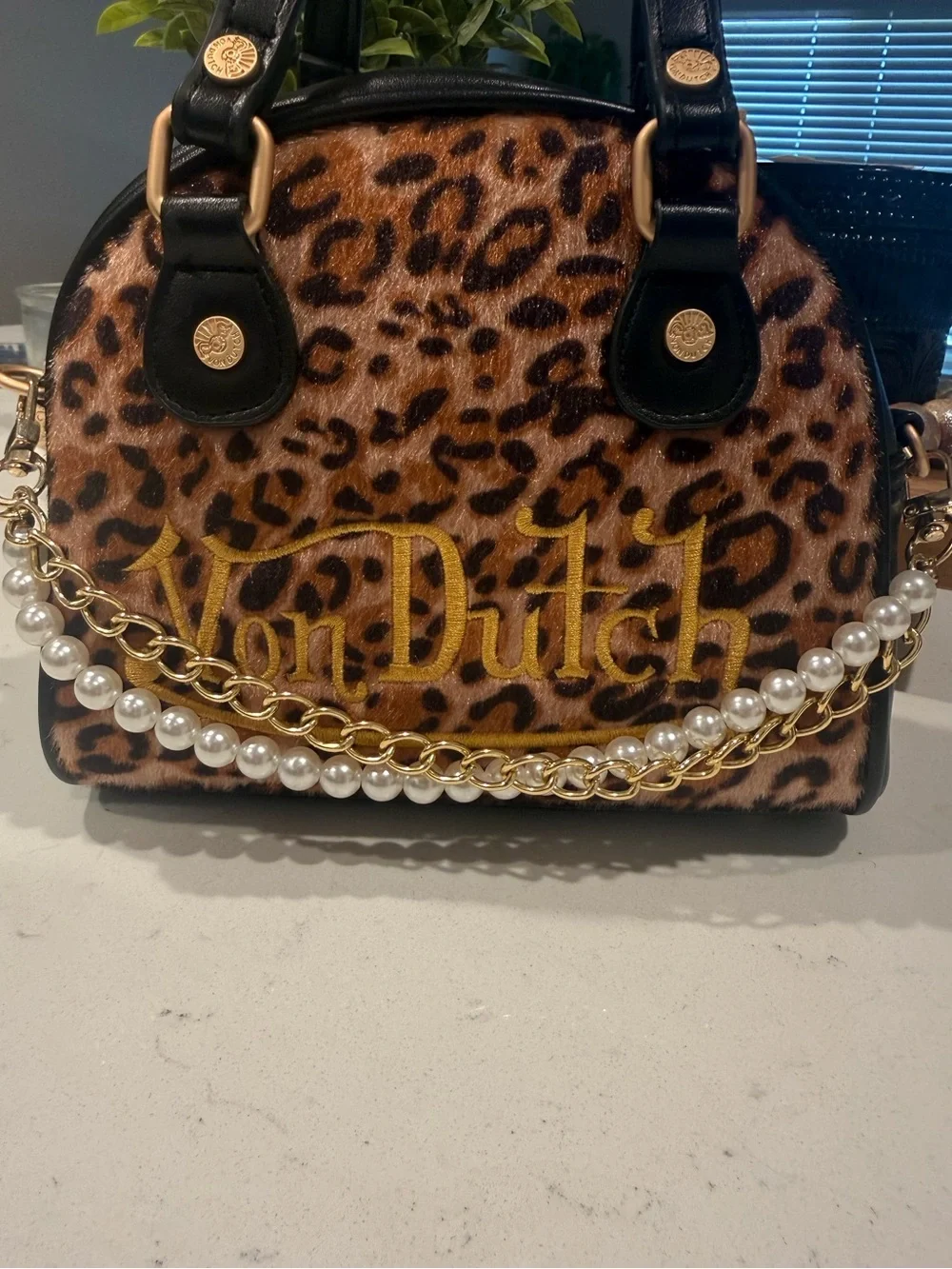 Von Dutch leopard print